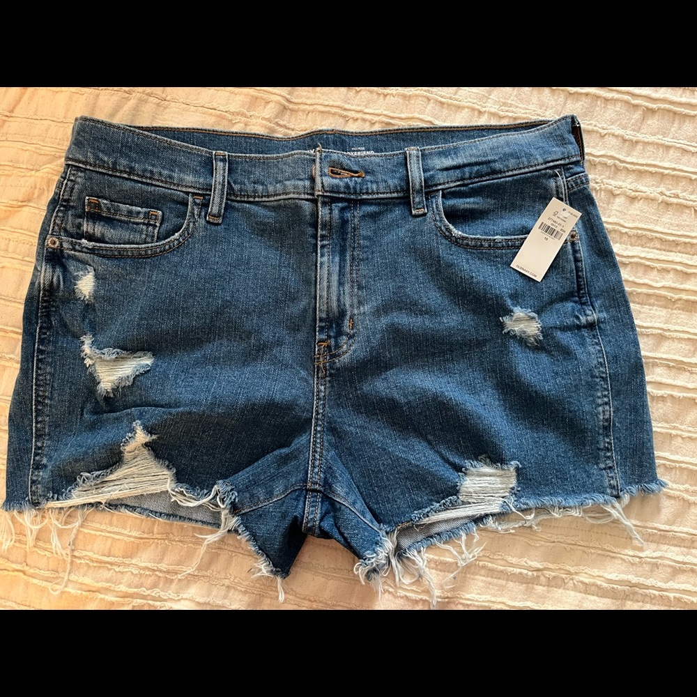 Size 10 old navy shorts
